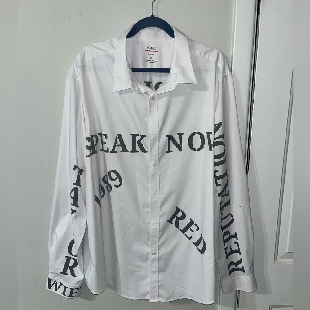 Fan-made VMAs Taylor Swift Halloween Costume